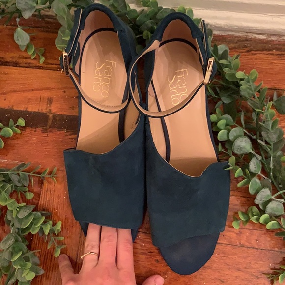 Franco Sarto Blue “Gayle” Heels - Picture 3 of 8